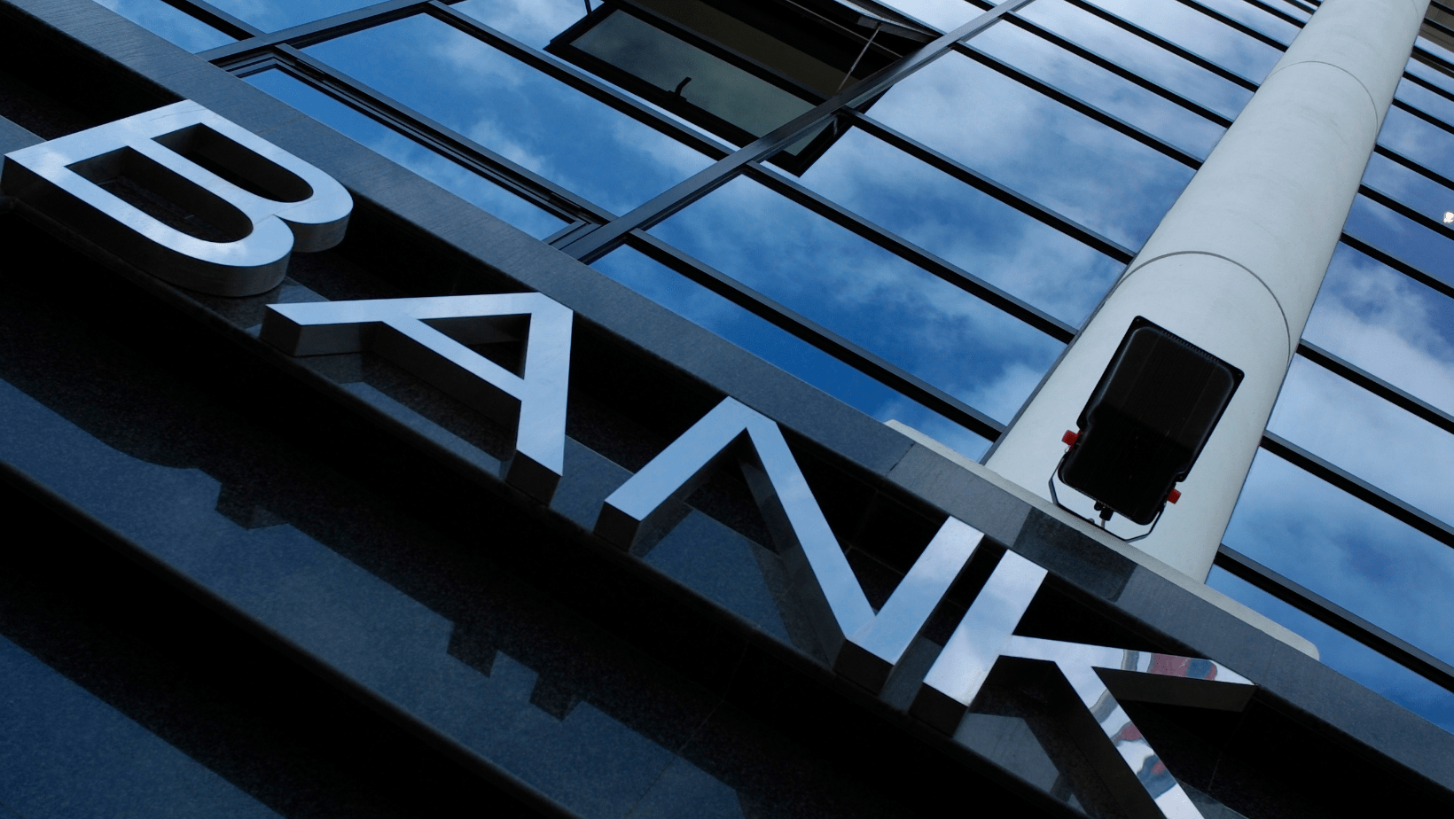 bank closed