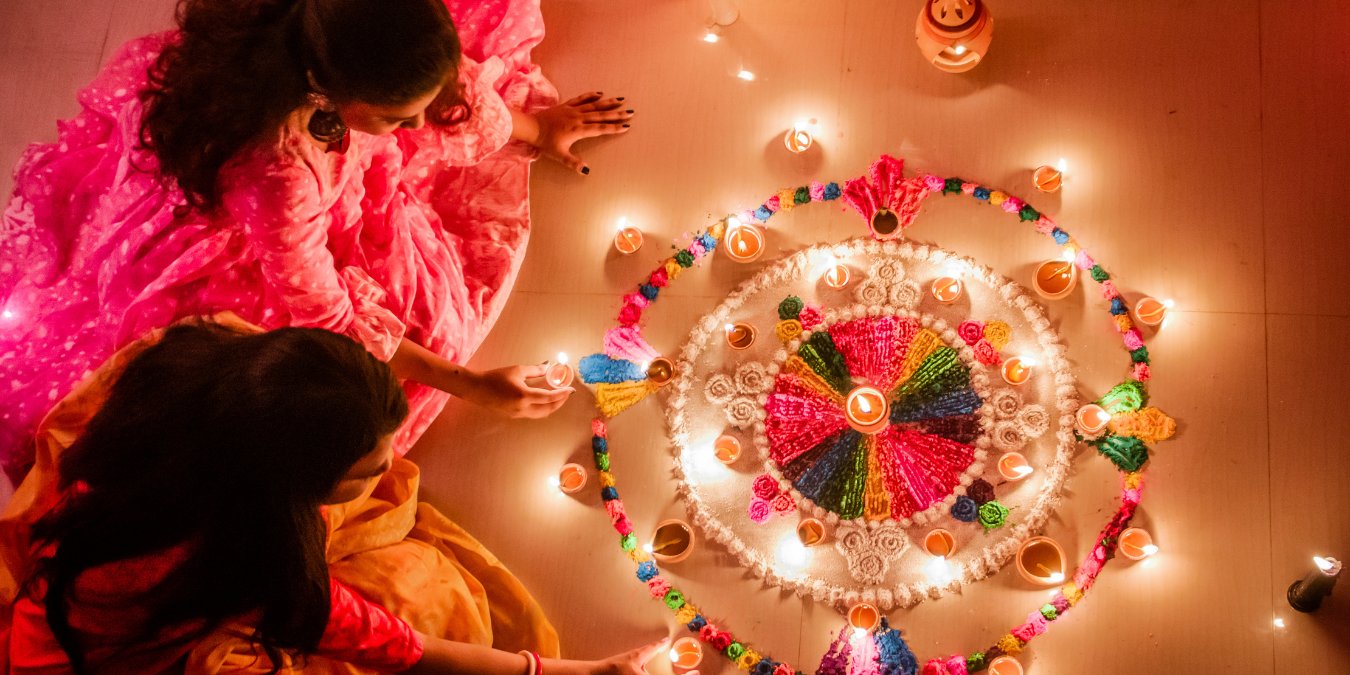 Why These 7 Debit Cards for Festival Savings on Bills and Shopping in 2025: Turn Groceries, Fuel into Massive Festival Cashback.
