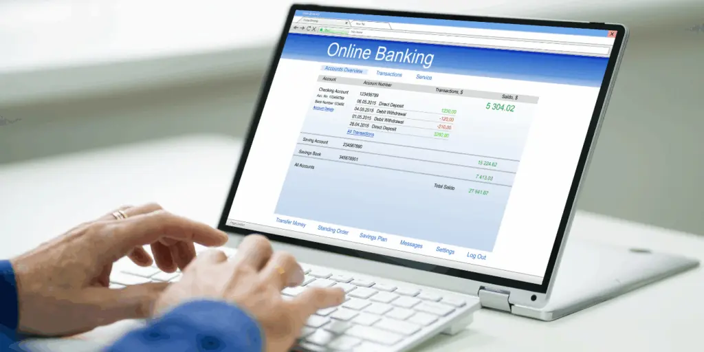 Why These 10 Online Banks Are Dominating India in 2025 Amid Rising Costs and New RBI Rules