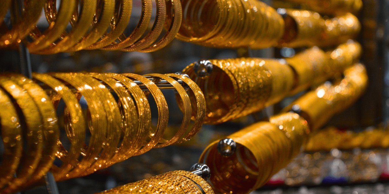 Gold Rate Today Surge: ₹1.54L in Hyderabad & Mumbai!