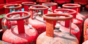 Cooking Gas Cylinder Rate Increase Hits Hard — Home Meals and Restaurant Bills Set to Rise Together