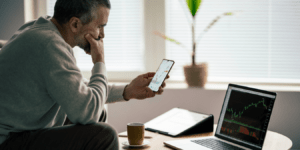 "I Can't Trade My Own Money" — Investors React to Hargreaves Lansdown App Crash