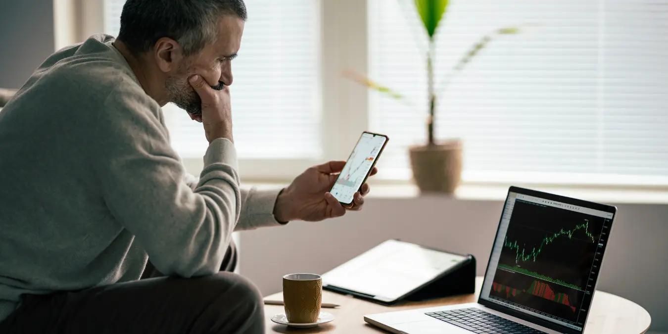 "I Can't Trade My Own Money" — Investors React to Hargreaves Lansdown App Crash