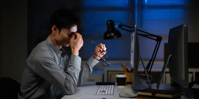 Indian Employee's Post About European Manager's Late-Night Work Boundary Message Sparks Massive Work-Life Balance Debate Online