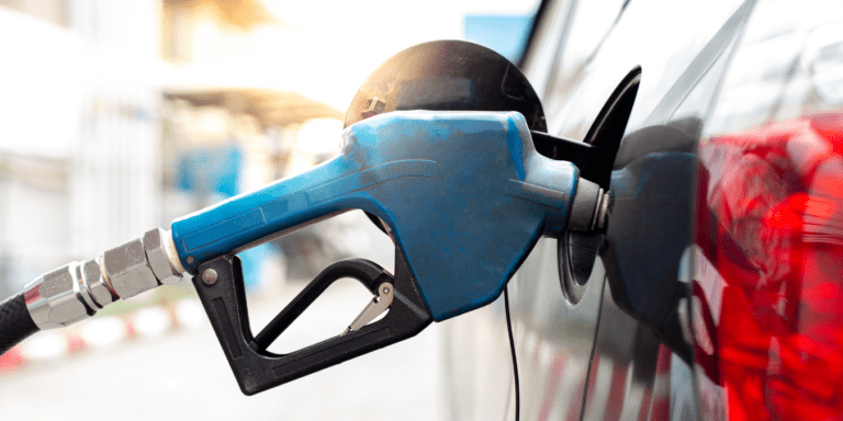 Petrol at ₹103 in Mumbai: 5 Practical Ways to Cut Your Monthly Fuel Bill