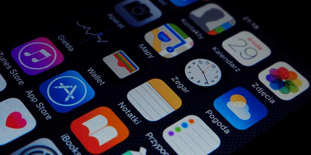 Why Update to iOS 26.3.1 Right Now? CarPlay Stability Improvements and Studio Display Compatibility Details