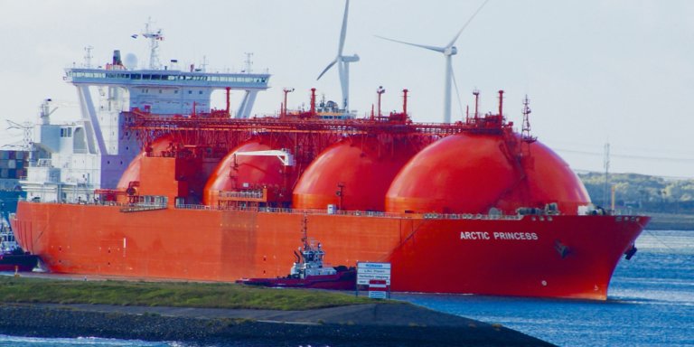 When the Strait of Hormuz Closes, Cities Pay the Price First — A New Study Reveals the Hidden Urban Toll of the World's Biggest Energy Crisis