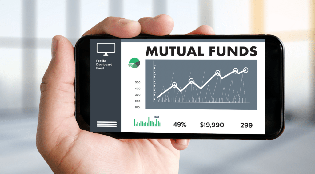 Everyone’s Chasing Hot Stocks – But This Boring Index Fund Strategy Is Crushing Most Active Funds in 2026